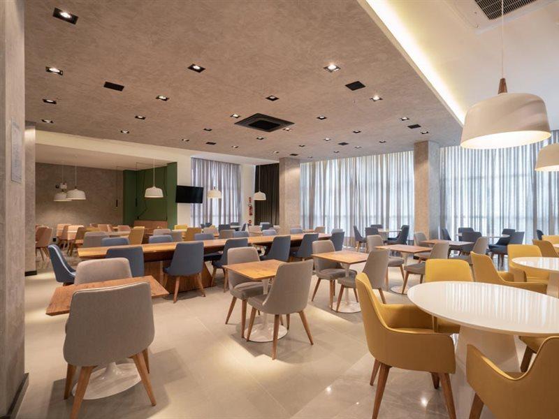 Slaviero Chapeco - Pet Friendly - Proximo A Efapi Hotel Buitenkant foto